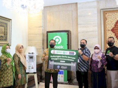 Pemkot Makassar Terima Bantuan 15 Unit Oksigen Konsentrator dari Gojek Indonesia