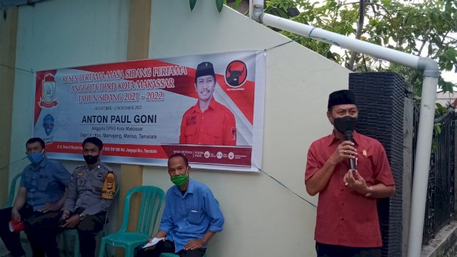 Warga Andi Tonro V Keluhkan Jalanan Rusak dan Drainase Buruk ke Anton Paul Goni