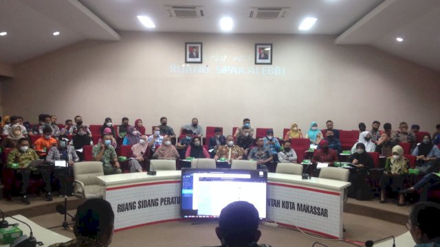 Diskominfo Makassar saat mengundang PPID Pembantu SKPD.