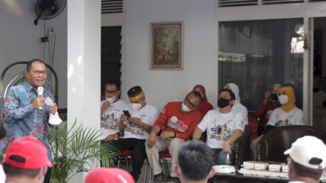 alikota Makassar Moh Ramdhan “Danny” Pomanto menghadiri sekaligus memberikan sambutan pada kegiatan Rally Fox Hunting yang digelar Organisasi Amatir Radio Indonesia (ORARI).