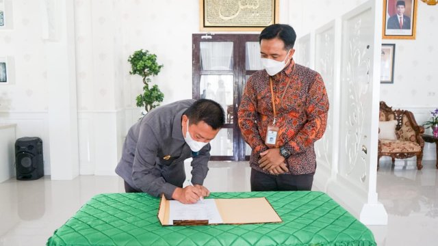 Penandatanganan Pernyataan Komitmen Bupati Kepulauan Selayar Bersama Kepala Kantor KPPN