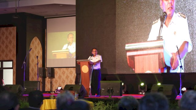 Danny saat menghadiri Konvensi Nasional Gereja Toraja.