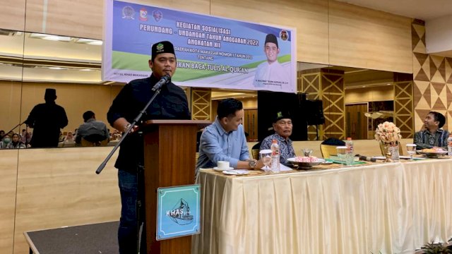 Legislator Makassar, Rachmat Taqwa Quraisy saat menggelar Sosialisasi Perda Pendidikan Baca Tulis Al-Qur'an.