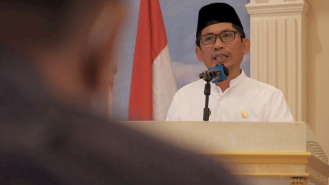 Legislator Makassar, Muchlis Misbah saat menggelar Sosialisasi Perda Pengelolaan Rumah Kost. 