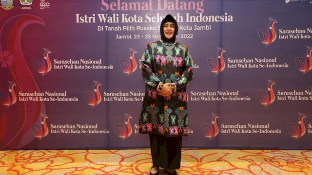 Indira Jusuf Ismail saat menghadiri pertemuan Istri Wali Kota se-Indonesia.