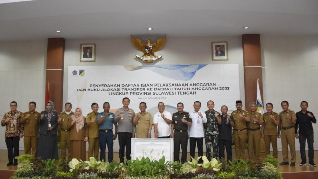 Danrem 132/Tdl Menerima DIPA Tahun 2023 dari Gubernur Sulawesi Tengah