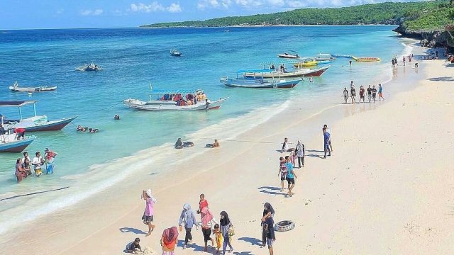 (Istimewa). Pantai Tanjung Bira salah satu destinasi wisata di Sulawesi Selatan.