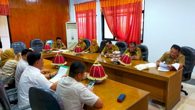 Rapat Kerja Dengan Diskominfo &#8211; SP, Komisi 1 DPRD Berharap Pembangunan BTS di Kabupaten Kepulauan Selayar Perlu Ada Penambahan