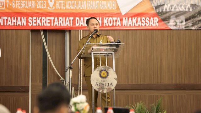 Direktur EKPKD Kemendagri RI Beri Pengarahan Peserta Bimtek Penyusunan LPPD 2022 Pemkot Makassar