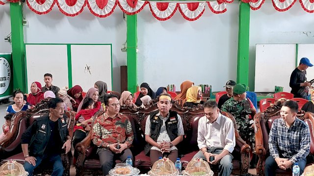 Ketua DPRD Kota Makassar Rudianto Lallo bersama PMTS adakan Donor Darah dan Pasar Murah