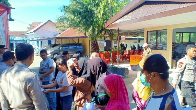 Sambut Ramadhan, Polres Selayar Kerjasama KCP Bulog Gelar Pasar Murah