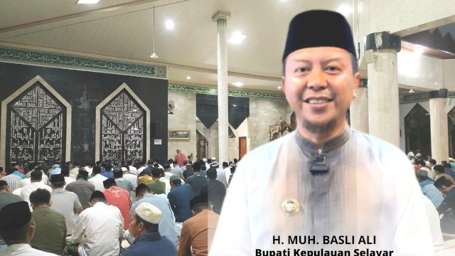 Hari Pertama Tarwih, Masyarakat Selayar Padati Masjid, Bupati MBA Harap Hantarkan Derajat Ketakwaan Yang Lebih Tinggi