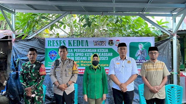 Anggota DPRD Kota Makassar Hj Muliati dalam agenda Reses kedua masa sidang di Kec Mamajang, Makassar.