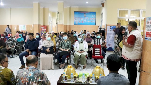 AMCF Sulawesi Selatan Menutup Rangkaian Kegiatan Bakti Sosial dengan Melakukan Operasi Katarak Secara Gratis