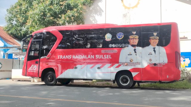 Terima Dua Unit Bus Trans Andalan Sulsel, Dishub Selayar Langsung Sosialisasi ke Masyarakat