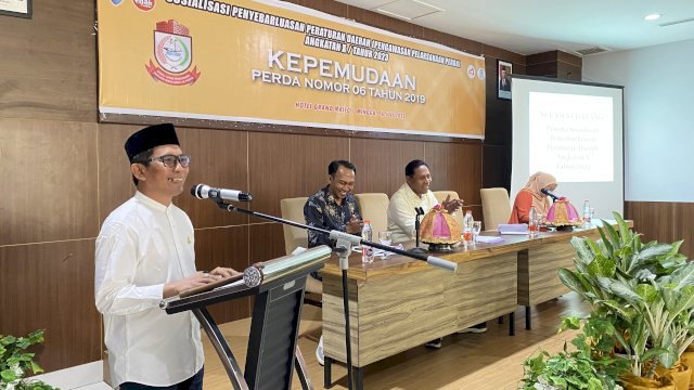 Legislator Makassar, Muchlis Misbah saat menggelar Sosialisasi Perda Kepemudaan.