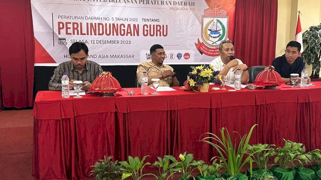 Sekretariat DPRD Makassar Sosialisasikan Perda Tentang Perlindungan Guru