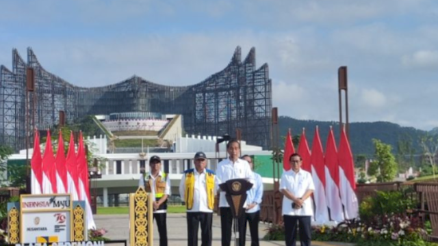 Jokowi saat menggelar Konferensi di IKN. (ANTARA)