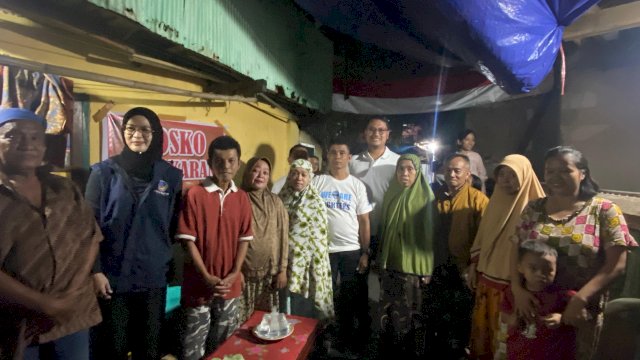 Andi Seto-Cicu Serahkan Bantuan untuk Korban Kebakaran di Maccini Gusung