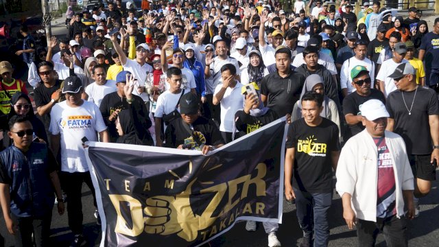 Puluhan Ribu Warga Jalan Sehat Anti Mager, Andalan Hati: Luar Biasa Takalar