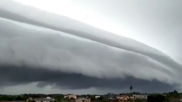 Awan Tsunami Viral di Medsos, BMKG Beri Penjelasan