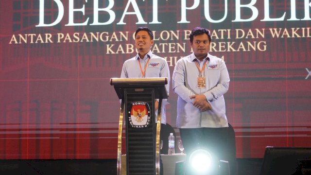 Pantun Penutup Paslon 02 Ucu-Iwan Sindir Keuangan Enrekang yang Terlilit Utang