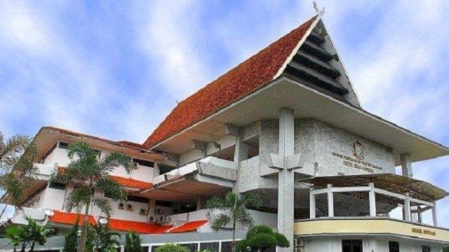 Gedung DPRD Kota Makassar/int
