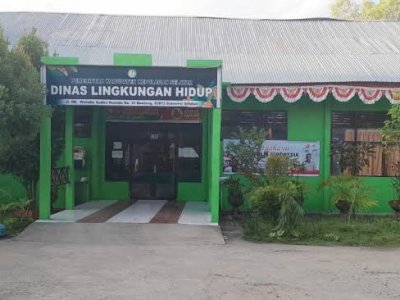 Kurang Lebih 100 Pegawai Harian Lepas DinasLingkungan Hidup Di Keluarkan, Ada Apa?
