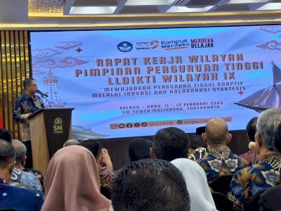 Rektor Bersama Ketua Yayasan Unsa Makassar Hadiri Rakerwil LLDikti 9 di Yogyakarta