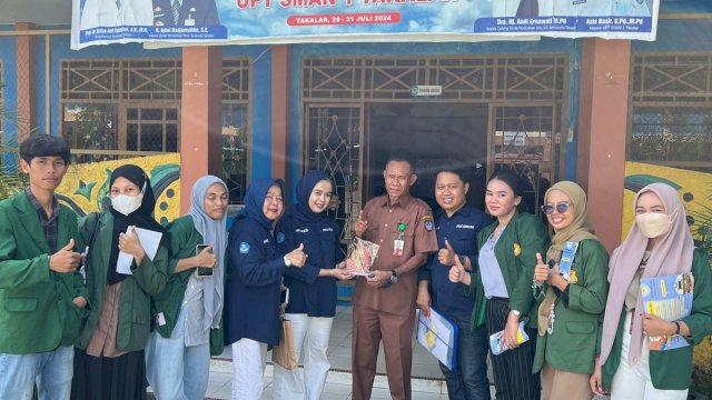 Dosen dan Mahasiswa Unsa Makassar Sosialisasi Kampus di Sejumlah Sekolah di Takalar