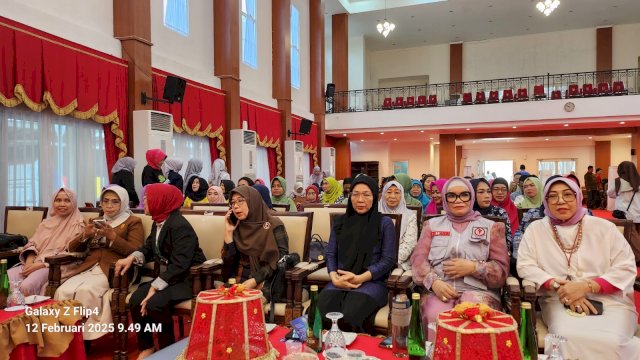 Dukung Kesadaran Kesehatan Masyarakat, Melinda Aksa Hadiri Seminar Kanker YKI Sulsel