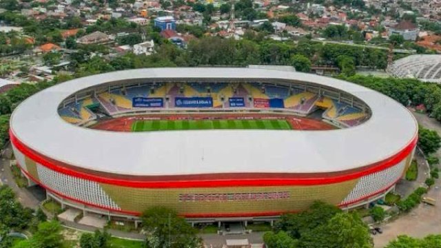 Bertemu Menteri PUPR, Gubernur Sulsel Bahas Pembangunan Infrastruktur dan Stadion Sudiang