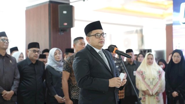 Lepas Jenazah Ruslan Mahmud, Wali Kota Munafri: Selamat Jalan Sahabatku