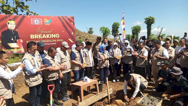 Tancap Gas, Andi Amran Sulaiman Groundbreaking Sekolah Unggulan KKSS