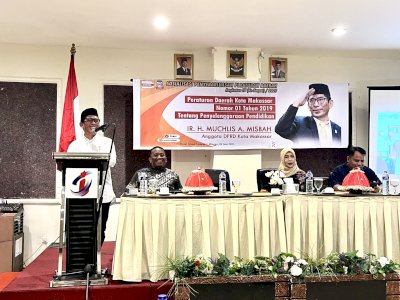 Muchlis Misbah Jawab Tantangan Pendidikan di Makassar, Dari Seragam Gratis hingga Akhlak Siswa