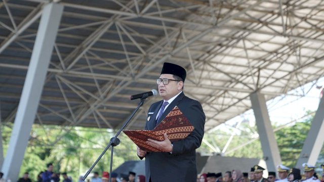 Wali Kota Munafri Tekankan Pentingnya Kualitas Pendidikan Berbasis AI di Hardiknas 2025