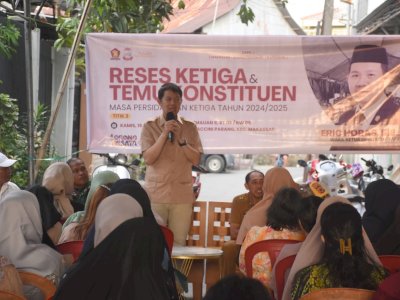 Erick Horas Kawal Aspirasi Pendidikan Saat Reses di Maccini Parang