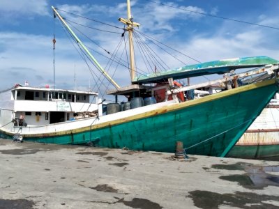 Doa Keluarga Terjawab, KM Mulya Abadi dan ABK Ditemukan Selamat