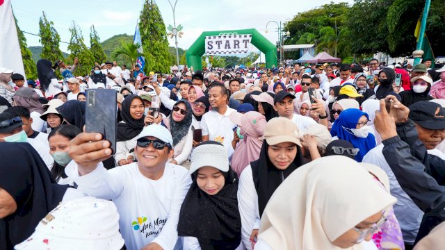 Jalan Sehat Anti Mager di Luwu Padat Merayap, Gubernur Andi Sudirman: Alhamdulillah Berjalan Sukses dan Lancar
