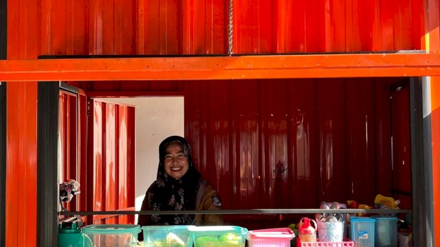 Kisah Inspiratif Ibu Andi Silviah: Pegawai Negeri yang Menginspirasi Lewat Semangat Berwirausaha