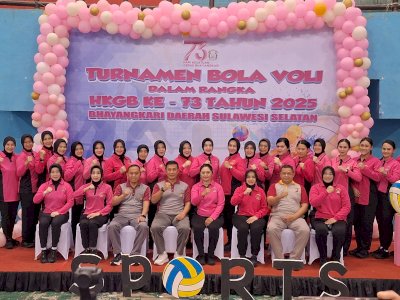 Dipimpin Langsung Ketua Ny. Aulia Didid, Bhayangkari Cabang Selayar Ikuti Turnamen Bola Voli se-Daerah Sulsel