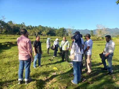 Tim Kemendikdasmen Visitasi Lokasi Pembangunan Sekolah Unggulan KKSS di Bone