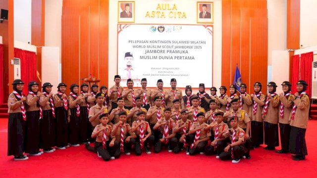 Gubernur Andi Sudirman Lepas 460 Pramuka Kontingen Sulsel ke World Muslim Scout Jamboree 2025