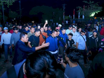 Temui Langsung Massa Aksi, Gubernur Sulsel Imbau Masyarakat Menahan Diri dan Jaga Sulsel