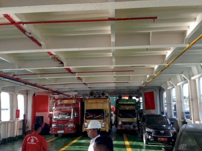 Selayar Sambut Kedatangan Tujuh Mesin PLTD, Warga Apresiasi PLN