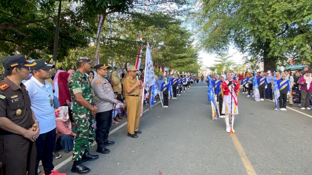 Kapolres Selayar Hadiri dan Pimpin Langsung Pengamanan Lomba Gerak Jalan Indah HUT RI ke-80