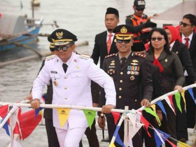 Bupati Uji Nurdin Pimpin Langsung Parade Kemerdekaan di Laut Bantaeng