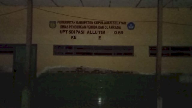 Kepala Sekolah SD 69 Kepulauan Selayar di Pasitallu Jarang Hadir, Warga Pertanyakan Kinerja dan Penyaluran Beasiswa