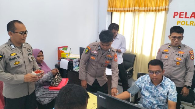 Kapolres Selayar Pastikan Kesehatan Petugas SKCK Tetap Terjaga di Tengah Lonjakan Pemohon