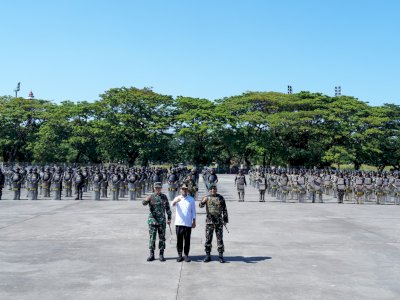 Gubernur Andi Sudirman Apresiasi TNI Jaga Sulsel Tetap Kondusif